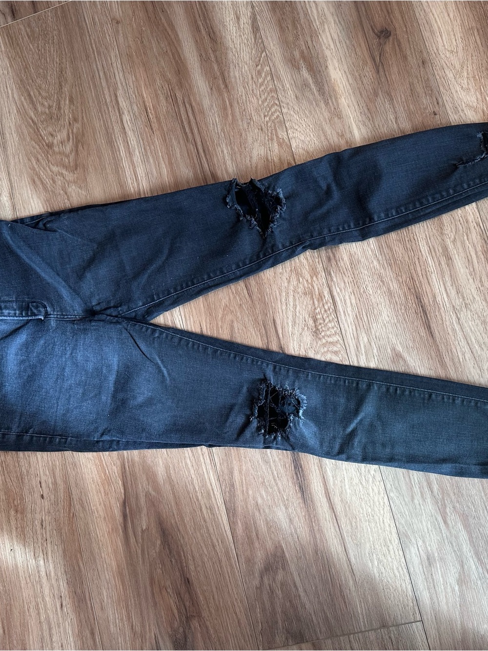 Abercrombie & Fitch Black Distressed Skinny Jeans